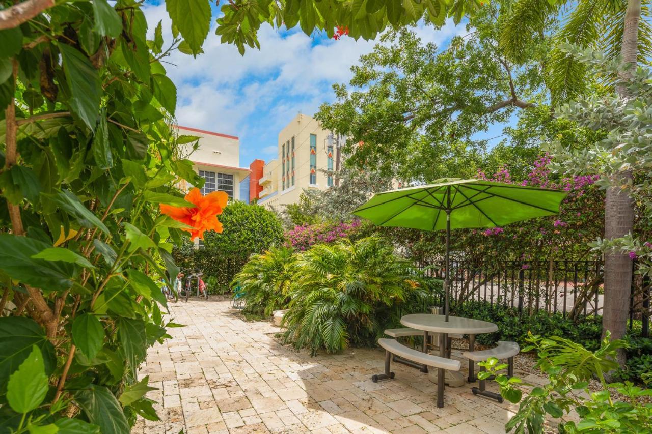 Fountain 2 Story Pool Bbq Balcony Apartamento Miami Beach